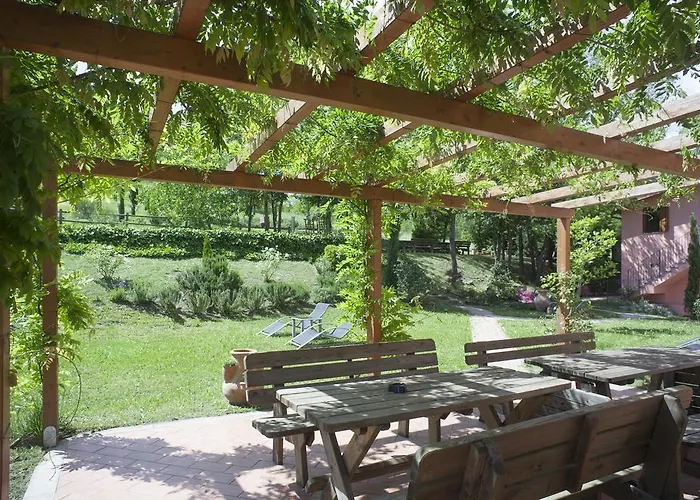 مزرعة للإقامة Il Cavicchio *